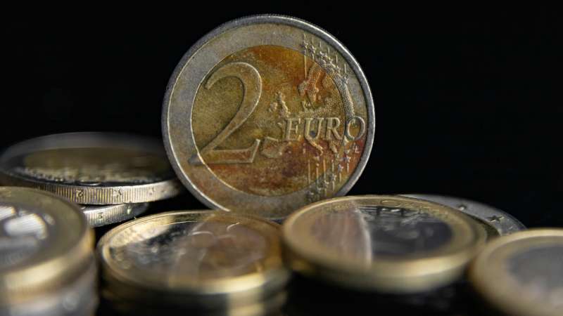 The Shadow of the Euro: Secret Deals That Redefined a Continent