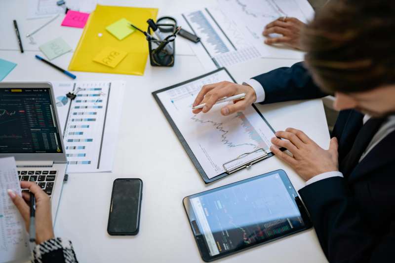 Synergy Between CRM Systems and Marketing Automation Tools: Transforming Customer Engagement and Sales Processes