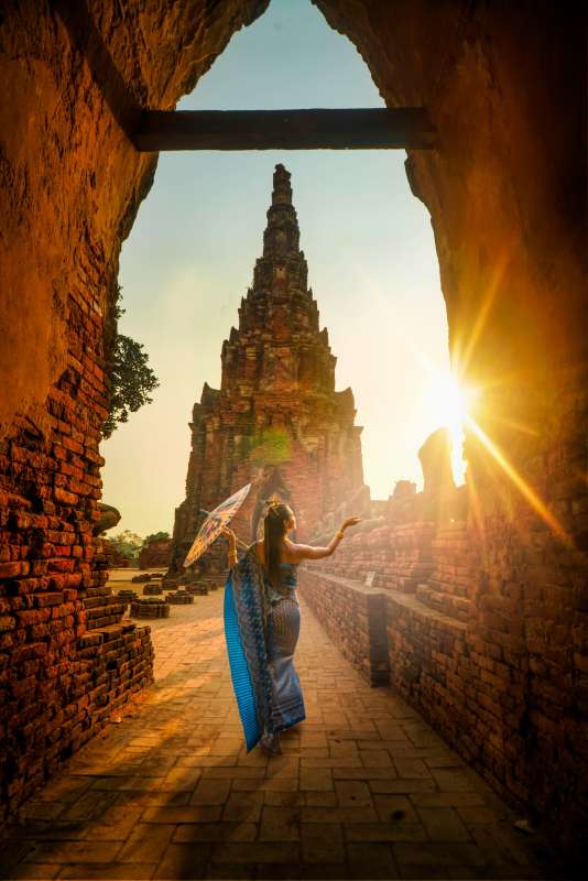 Don't look at the world through the eyes of the past, but with the heart of the present