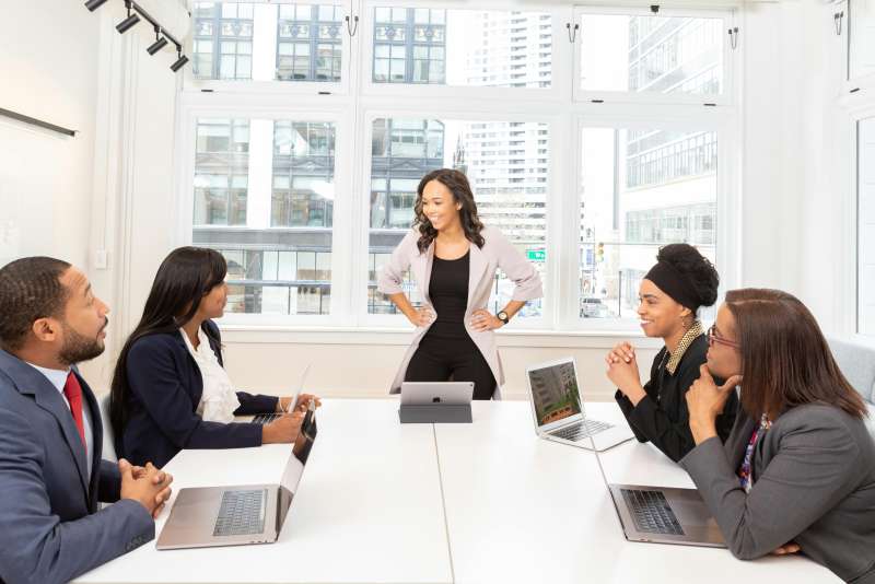 How Digital Platforms Are Transforming Everyday Office Communication