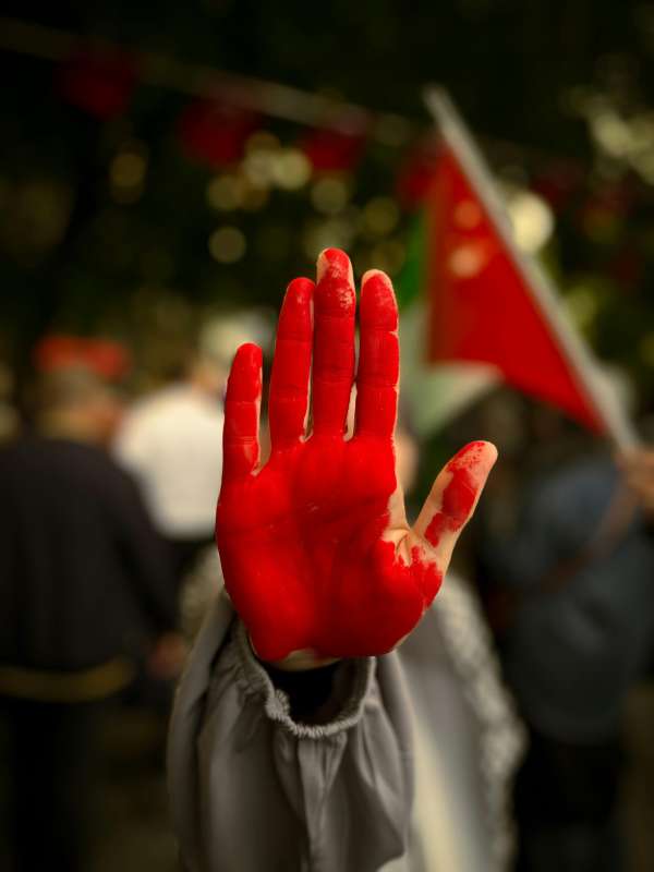400,000 Palestinians Displaced: Israel Renews Offensive in Southern Gaza