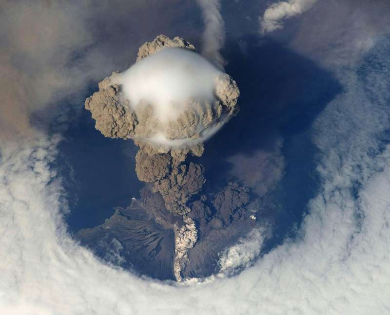 The 1902 Eruption of Mount Pelée: The Annihilation of Saint-Pierre